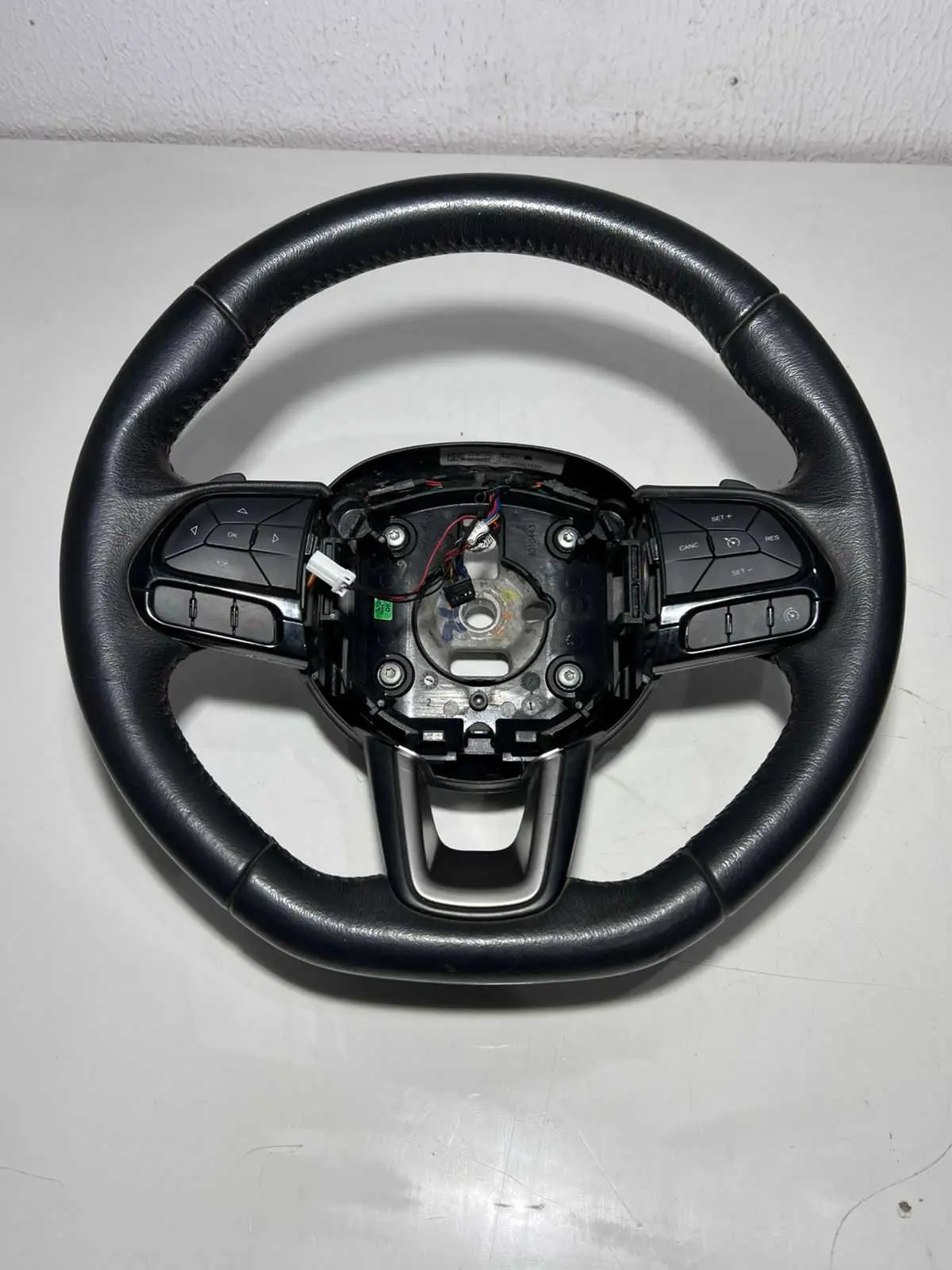 VOLANTE DIREÇÃO COM COMANDOS FIAT TORO VOLCANO 2016 A 2020