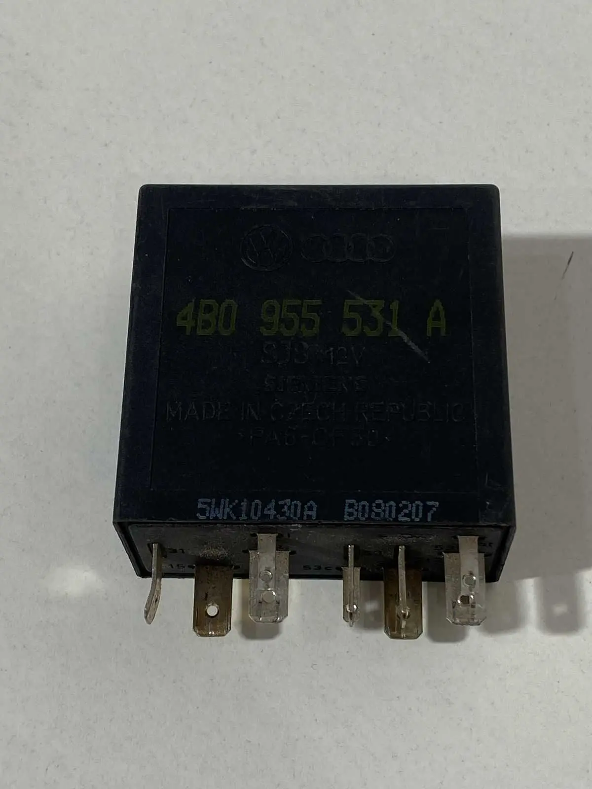 Modulo Relê Limpador Parabrisa Golf A4 1996 2005 4b0955531a
