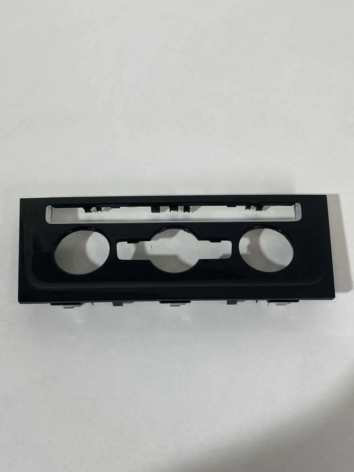MOLDURA CENTRAL BLACK PIANO GOLF 2014...2020 5g1863042