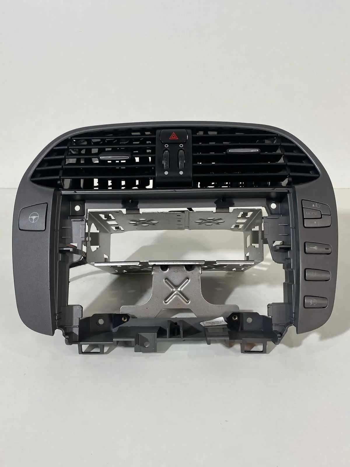 Difusor Central Botão Moldura Bravo 735500185 2011 A 2016