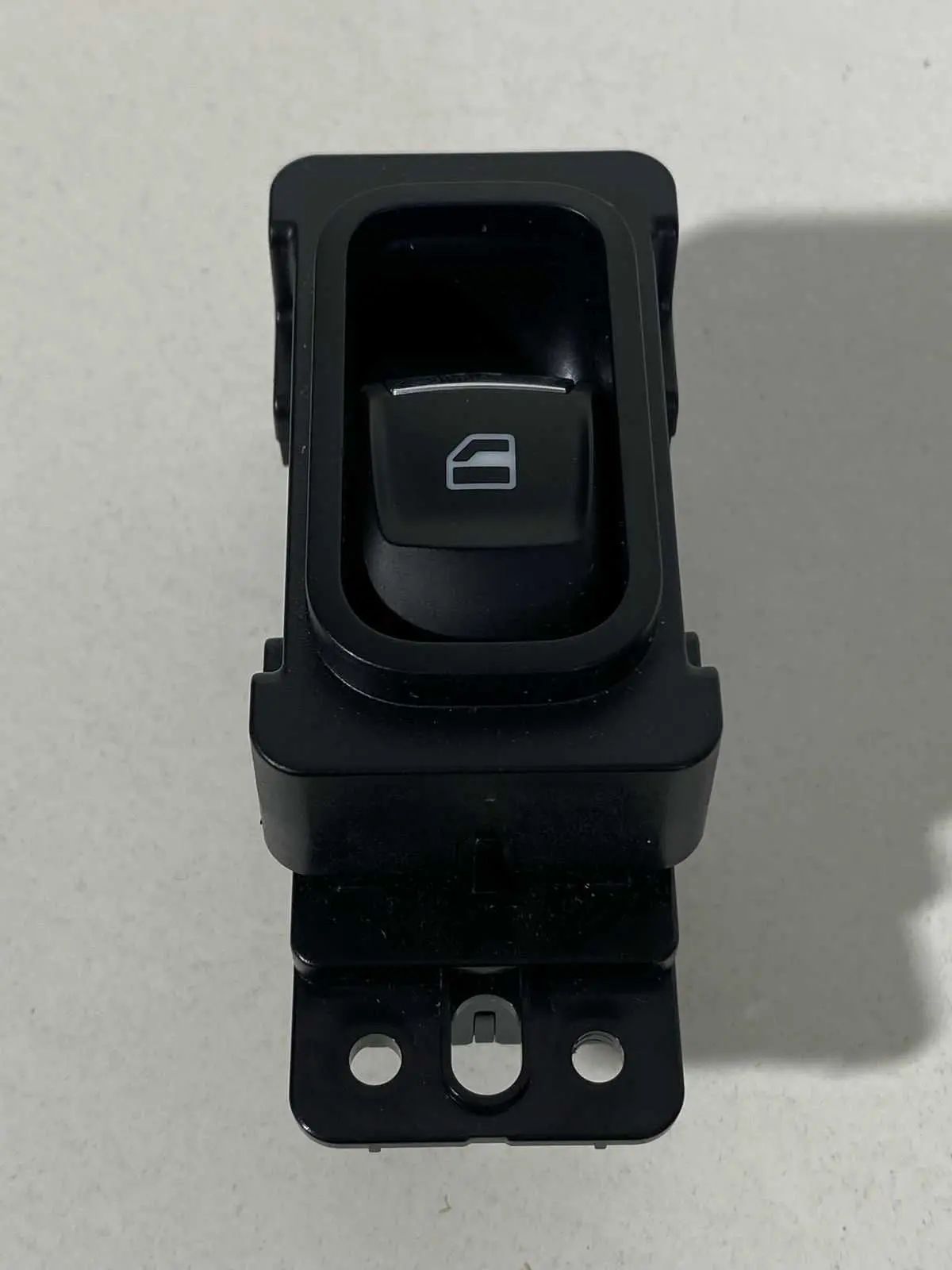 Botão Vidro Eletrico Tras Direito Gwm Haval H6 2023 2024