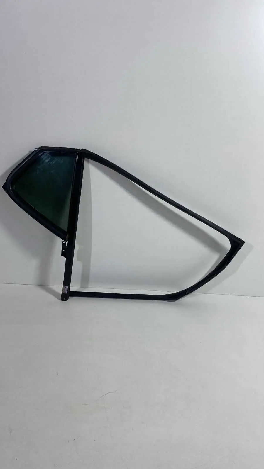 Vigia E Canaleta Traseira Direita Kia Optima Ex 2.4 At 2012
