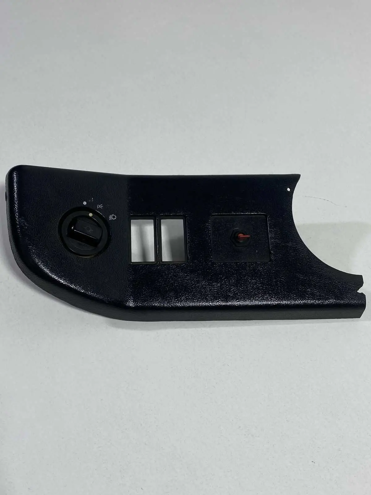 Moldura Botão Esquerdo Farol Painel F1000 Hsd Xlt 2.5 1997