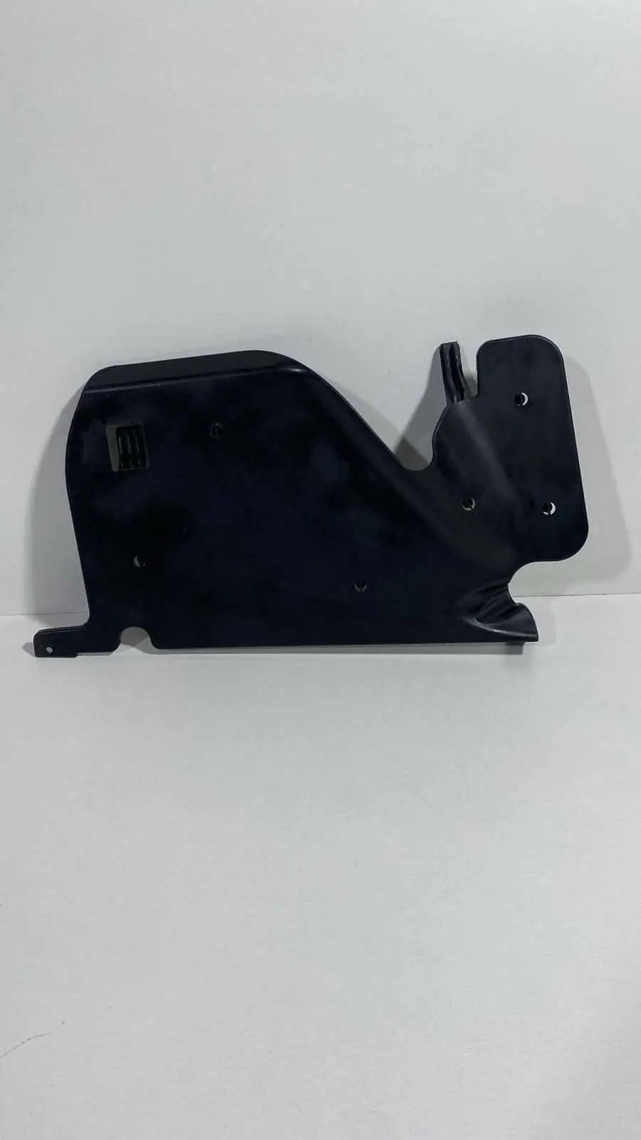 Acabamento Painel Inferior Direito Amarok 2012