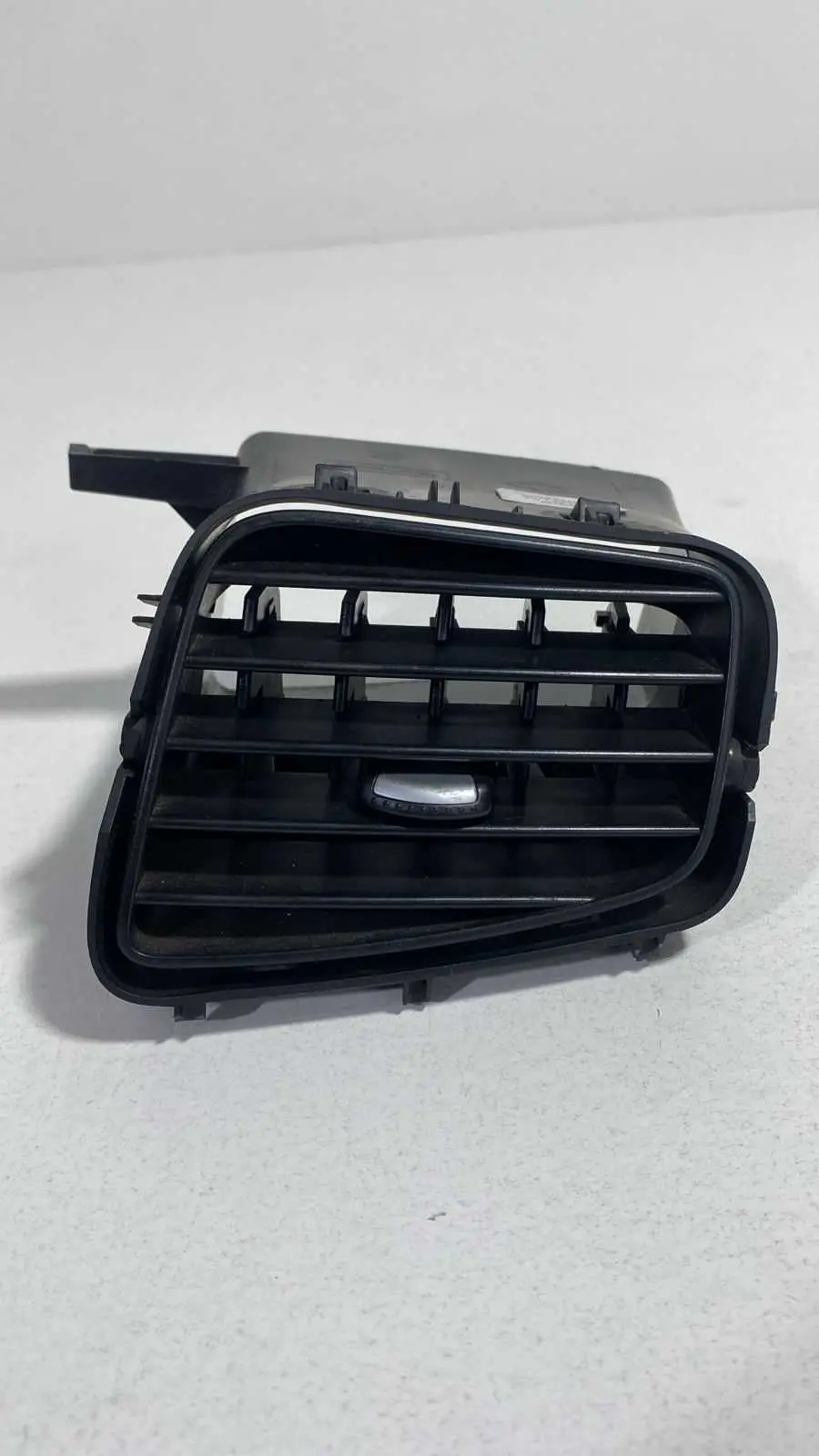 Difusor De Ar Lado Direito Renault Fluece 2011 2016