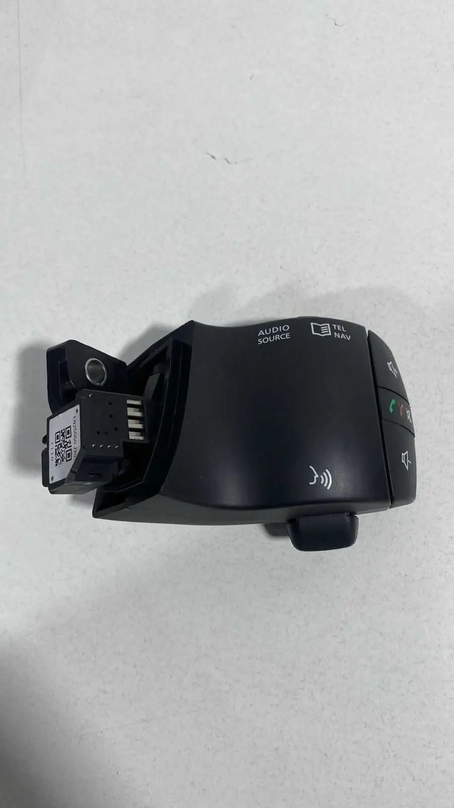 Comando Som Telefone Renault Fluence 012 016 En25550jy01b