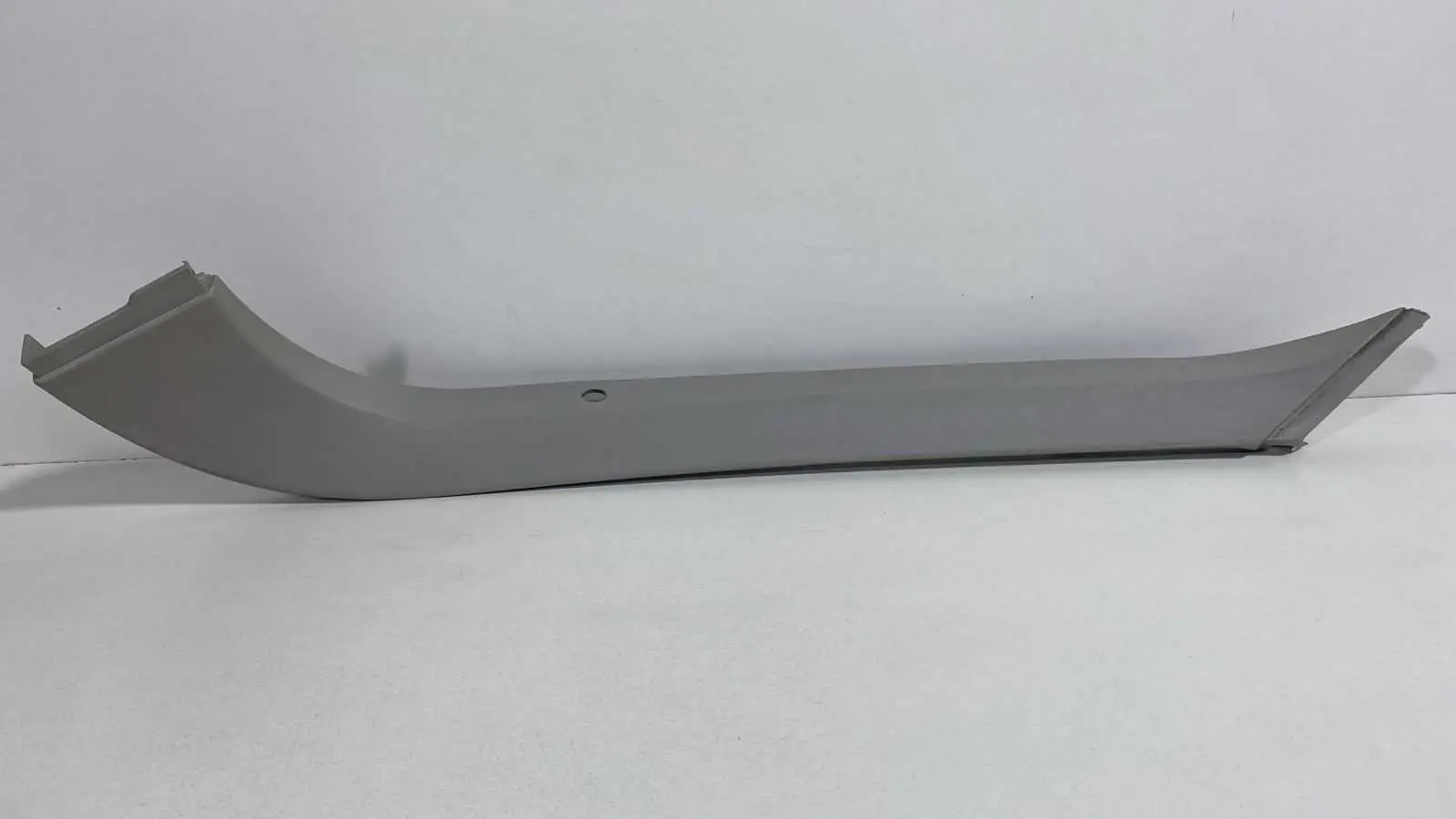 Moldura Interna Tampa Traseira Lado Direito Ford Focus 2012