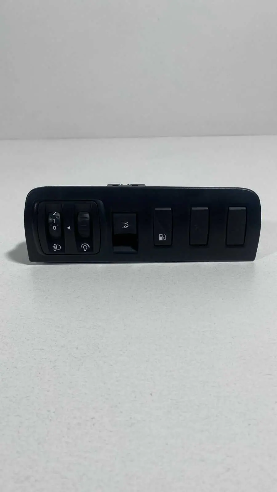 Comandos Farol Porta Malas Tanque Renault Fluence 2012 2016
