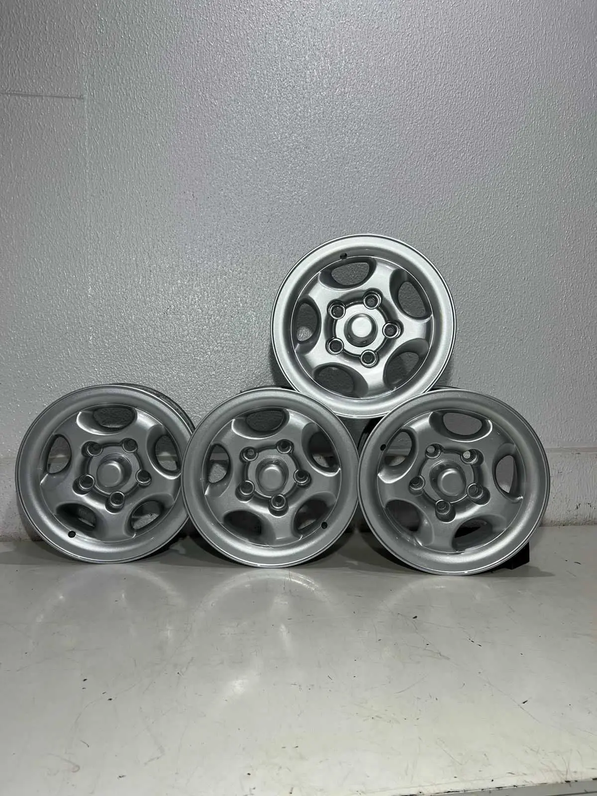 Jogo De Roda Original Restaurada Ford F1000 Hsd Xlt 2.5 1997
