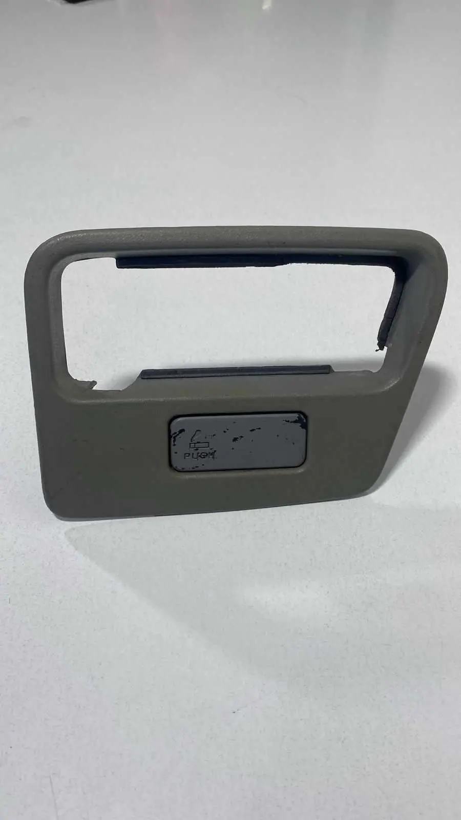 Moldura Cinzeiro Traseira Direita Blazer 15957378 Cinza