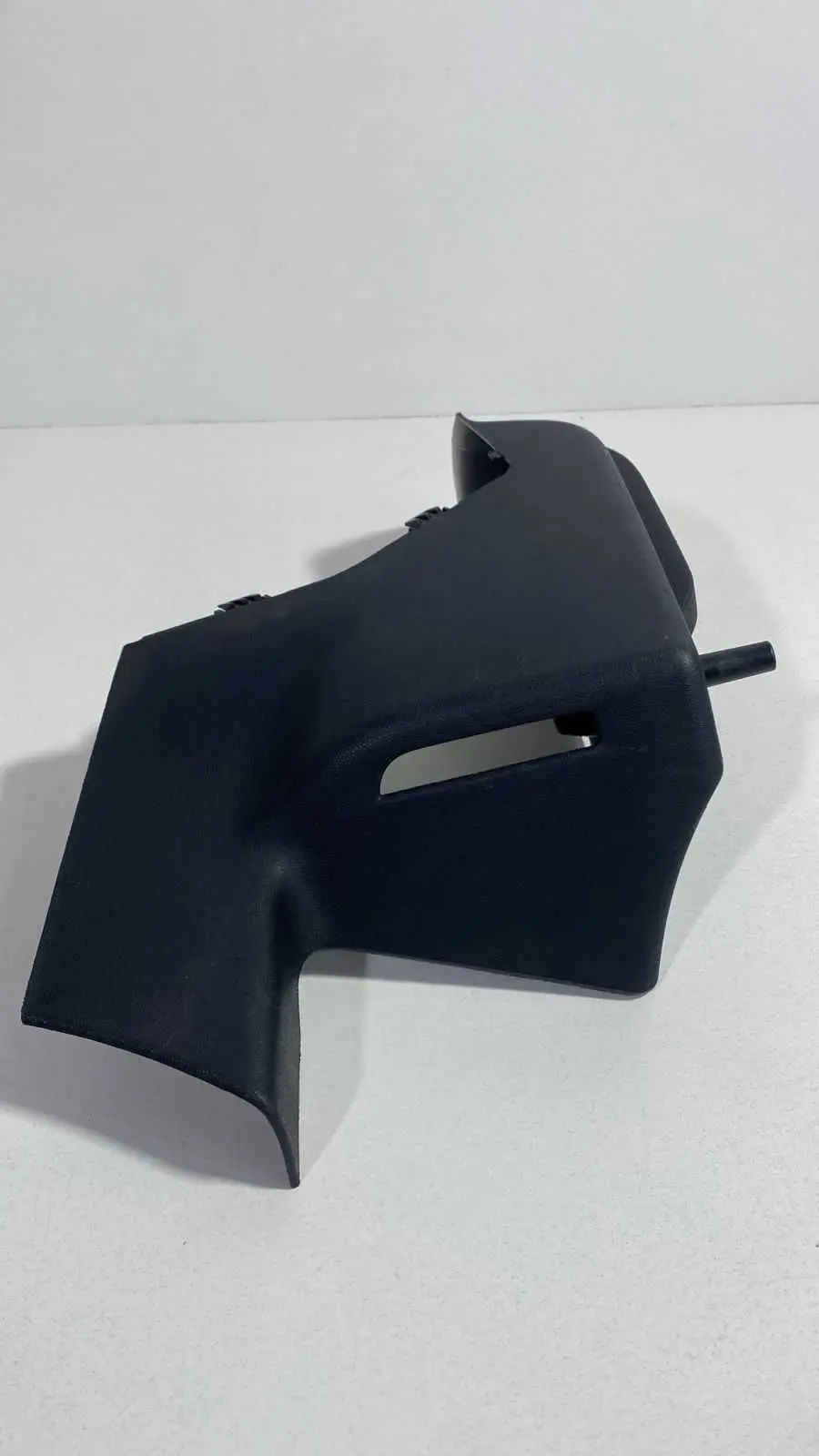 Suporte Direito Tampão Porta Malas Citroën C3 96759175zd