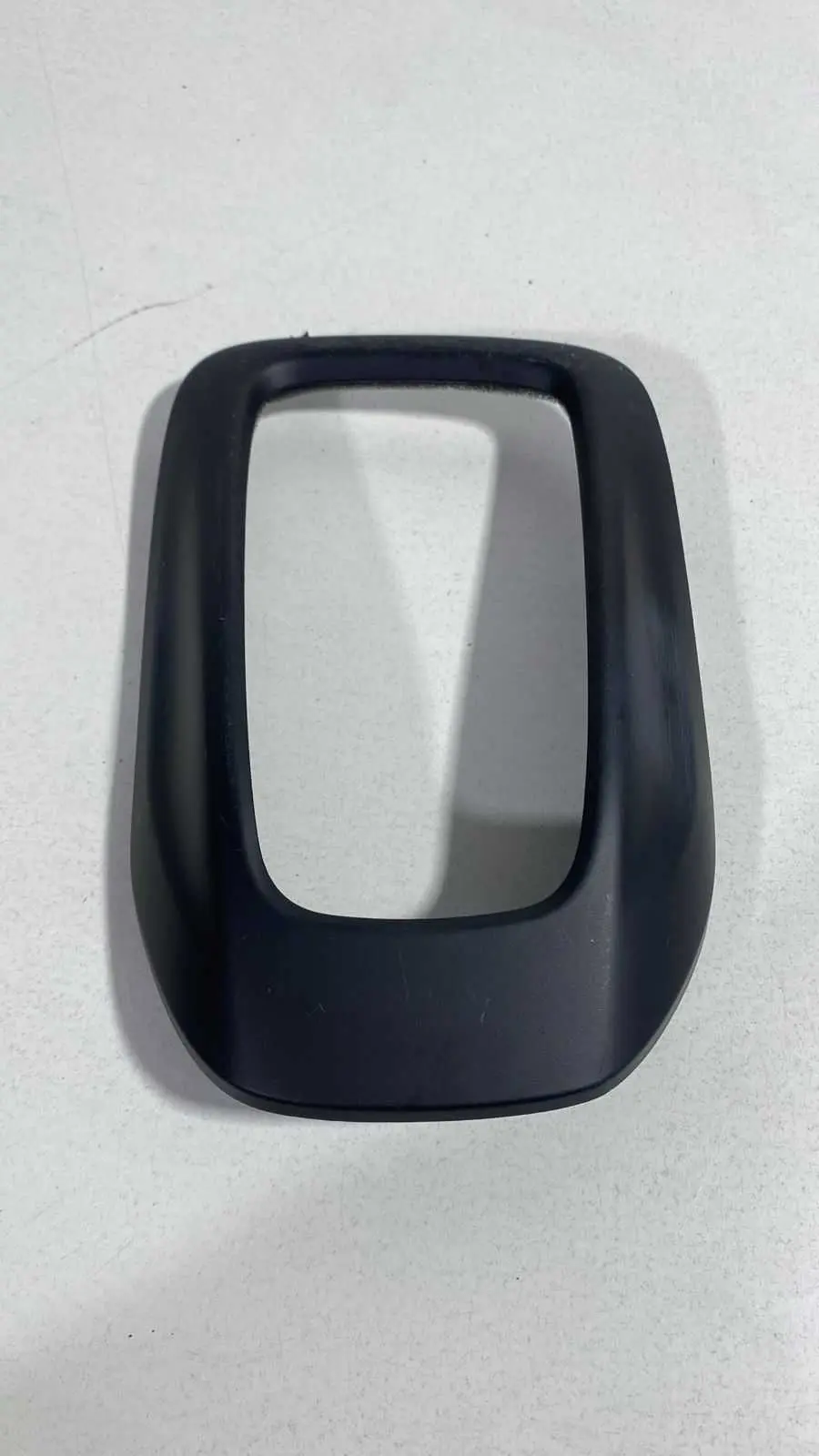 Moldura Alavanca Marcha Chevrolet Tracker Bhu28159 2021