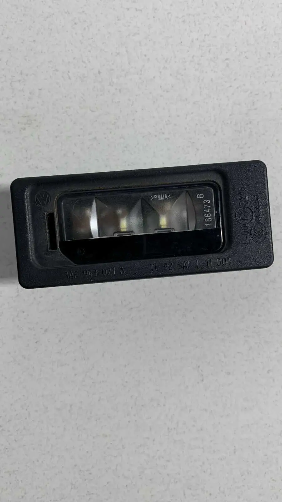 Luz De Placa Led Volkswagen Jetta Tsi 2015 3af943021a