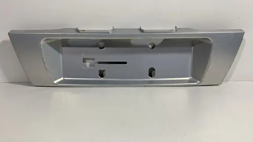Suporte De Placa Traseiro VolkswAgen Santana 1998