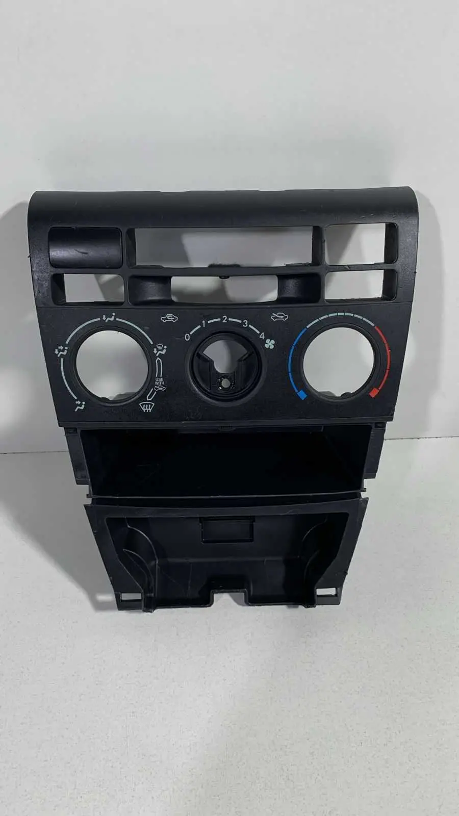 Moldura Comando Ar Central Painel Toyota Corolla FIELDER 08