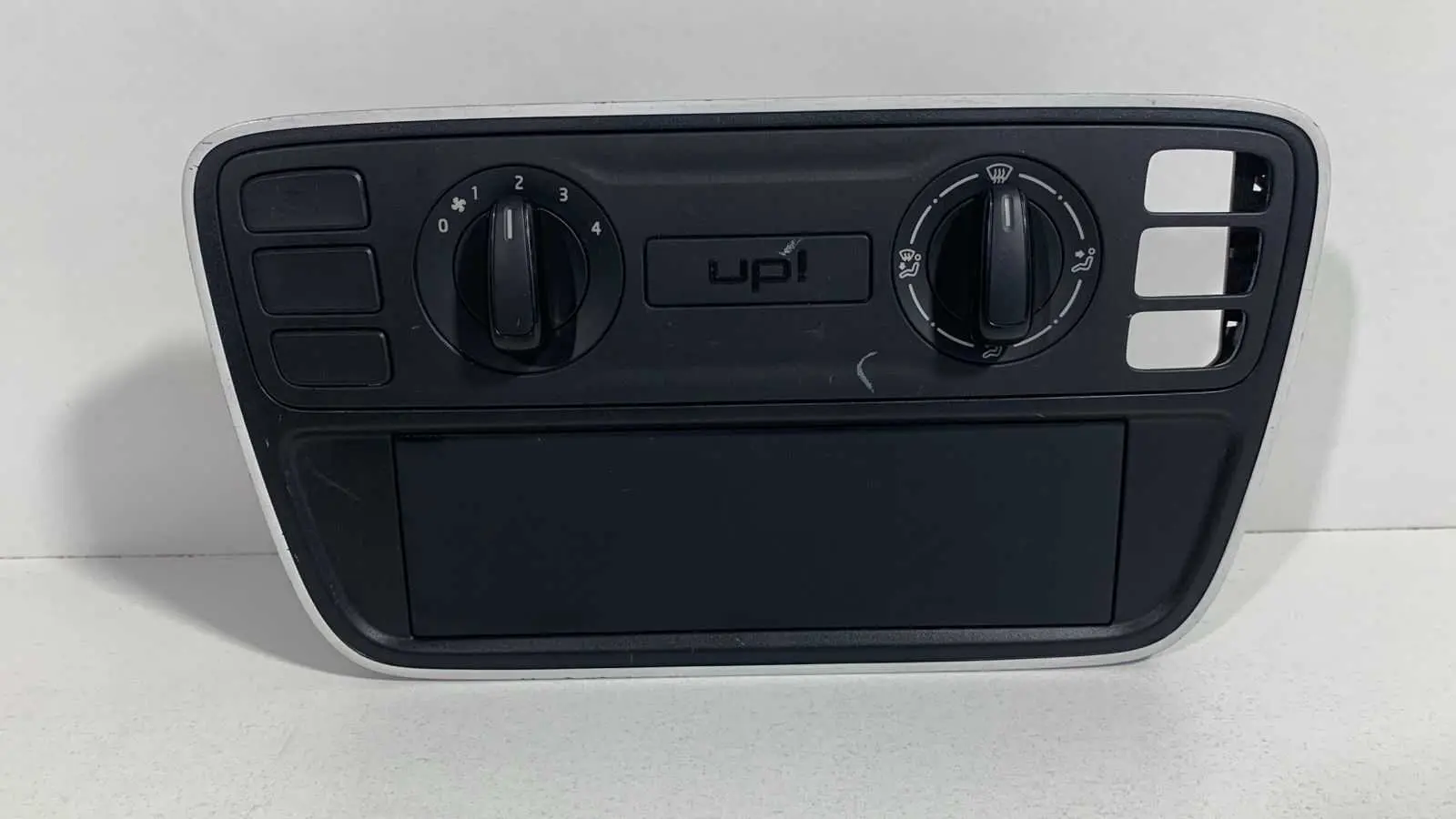 COMANDO AR CONDICIONADO VOLKSWAGEN UP 2014 ORIGINAL USADO