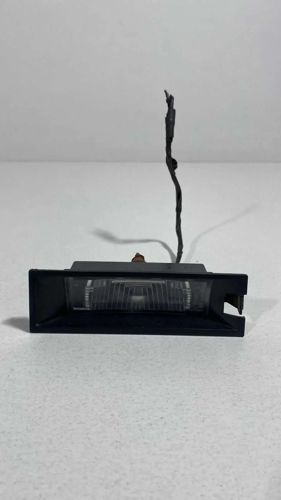 Lanterna Placa Traseira Mobi Uno Palio 2015 2021 51766508