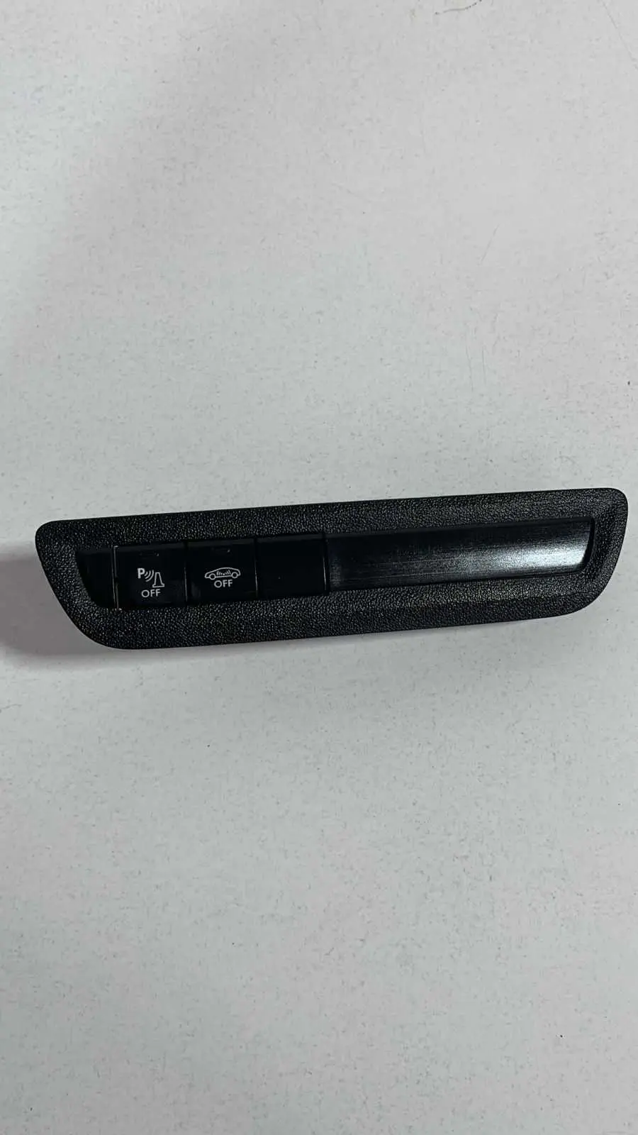Botão Sensor Estacionamento Alarme Peugeot 208 2018 USADO
