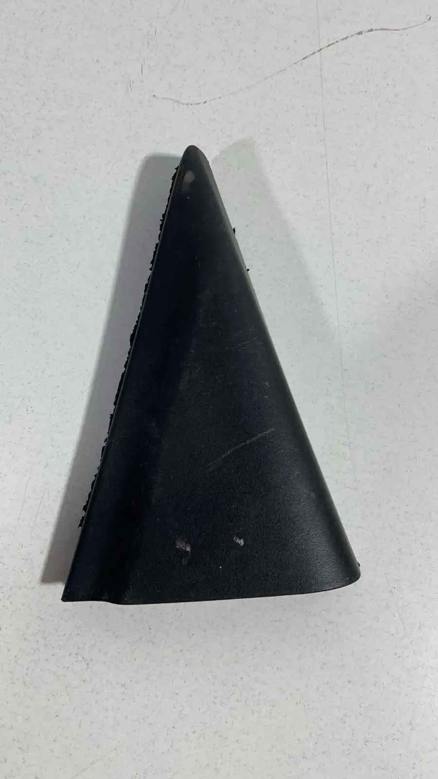 Acabamento RetrovisoR Esquerdo Tracker 2022 USADO ORIGINAL
