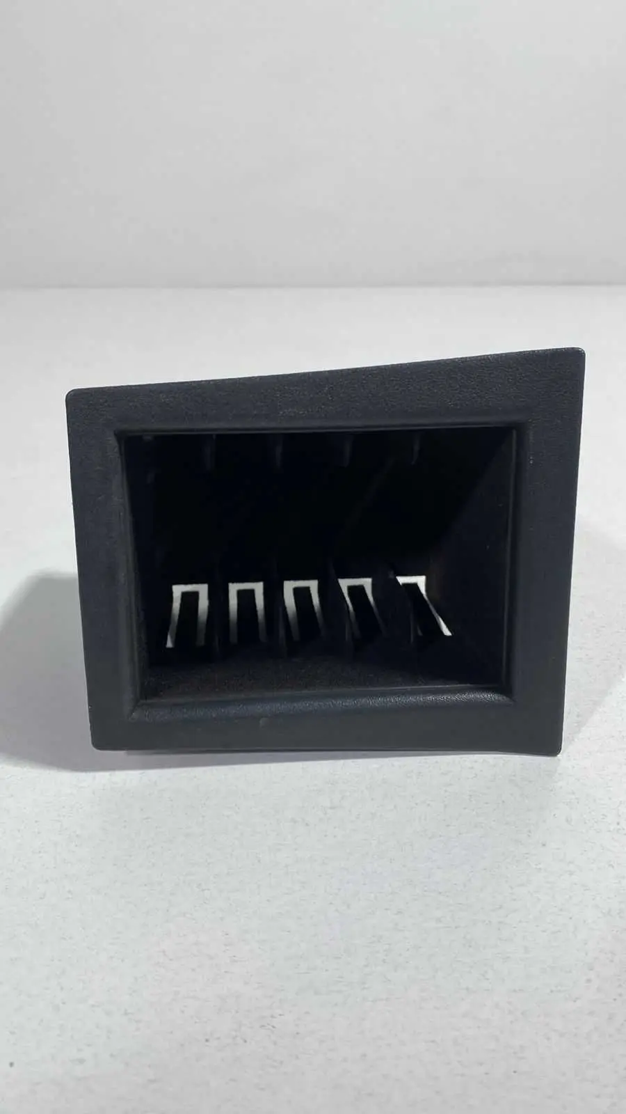 Porta trecos da S10 Blazer 2000 2011 Usado