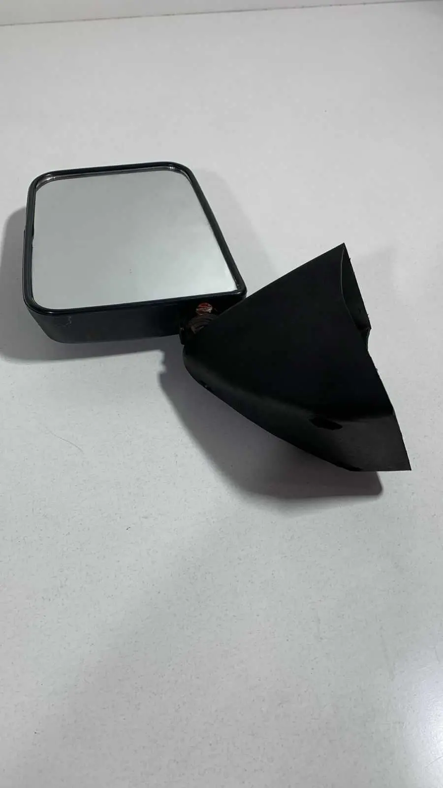 RETROVISOR ESQUERDO FORD F1000 HSD XLT 2.5 1992 USADO