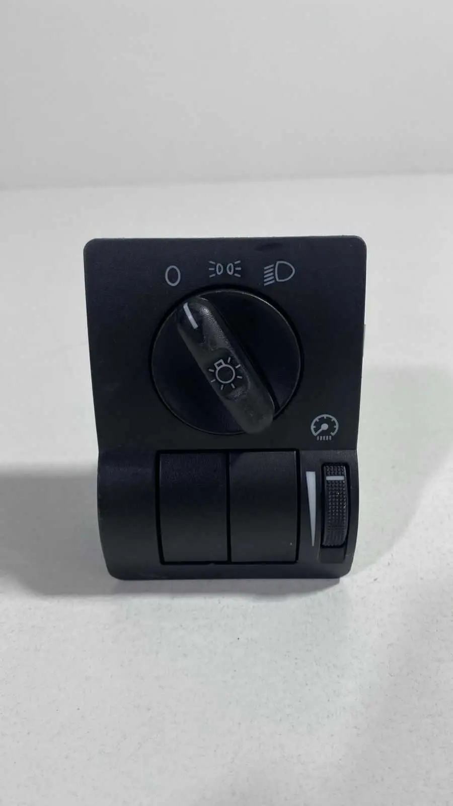Botão Farol Interruptor Corsa Montana 9116619