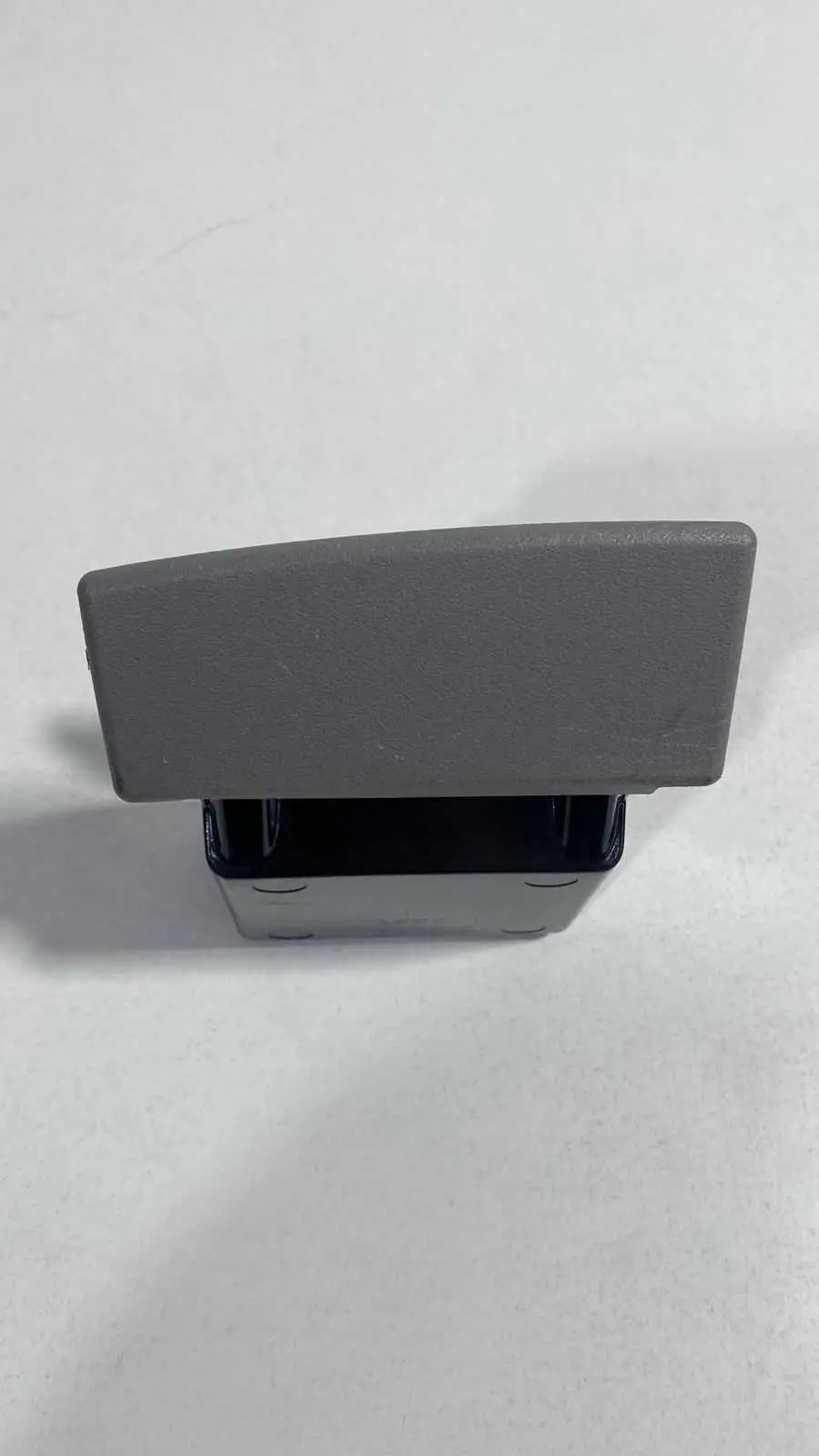 Cinzeiro Painel Console Mitsubishi L200 Triton Mn123721zz