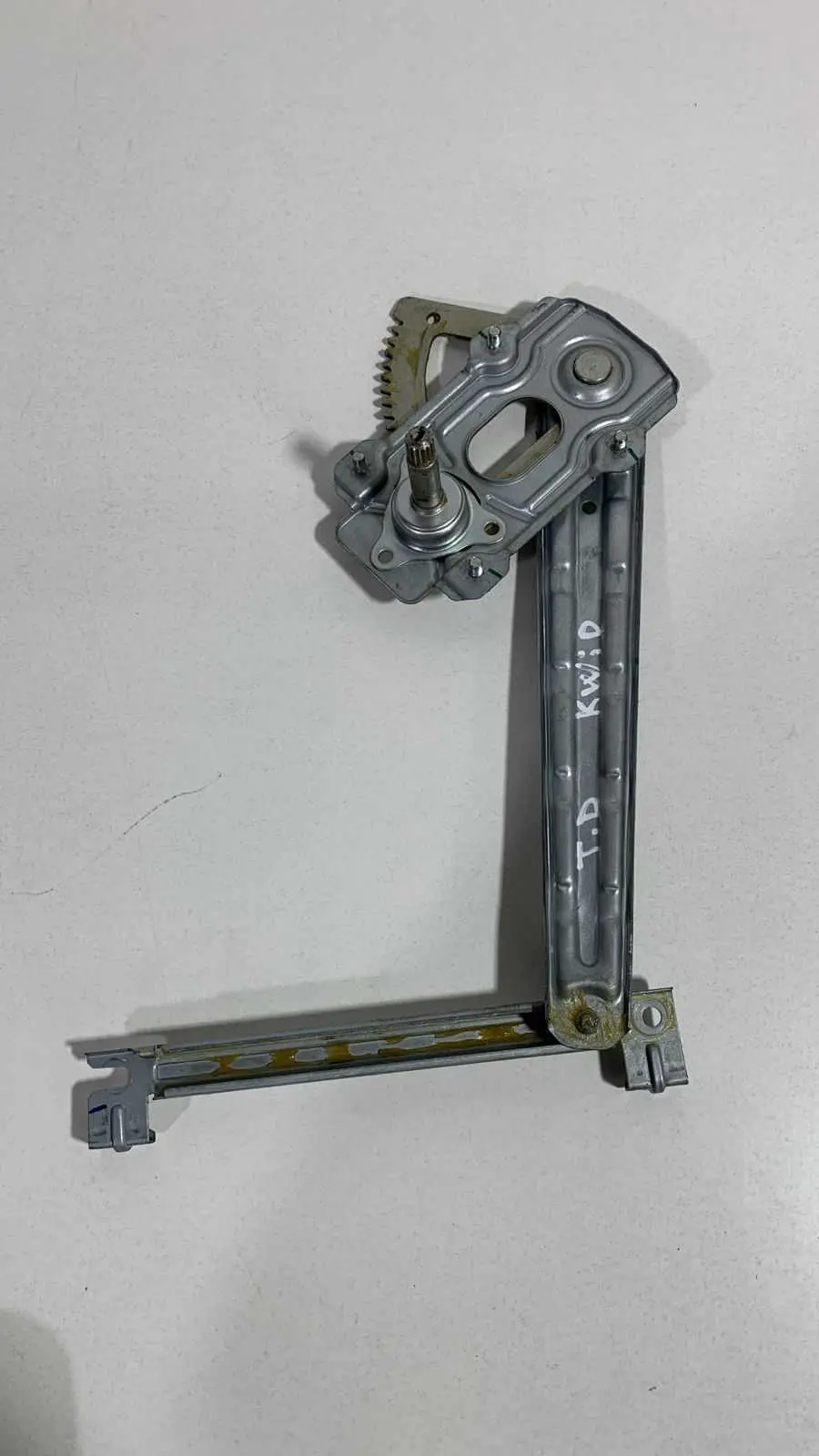 MAQUINA VIDRO MANUAL TRASEIRA DIREITA KWID USADO ORIGINAL