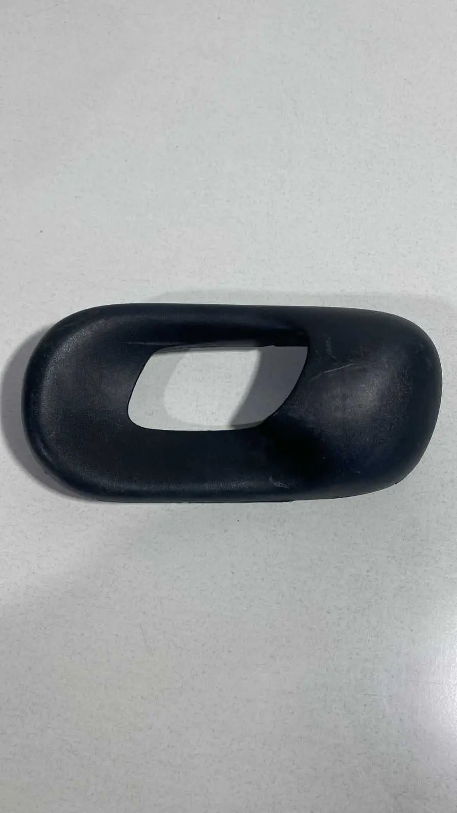 Moldura Maçaneta Porta Traseira Corsa Esq 93235185