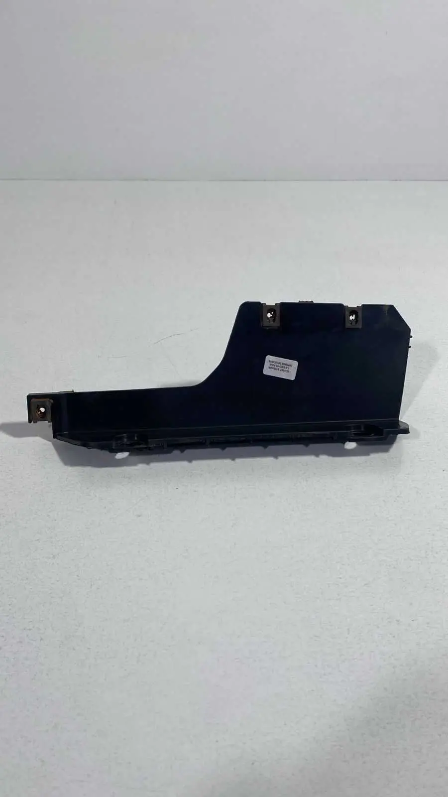 Suporte Parachoque Traseiro Esquerdo Strada 2018 sx51943747