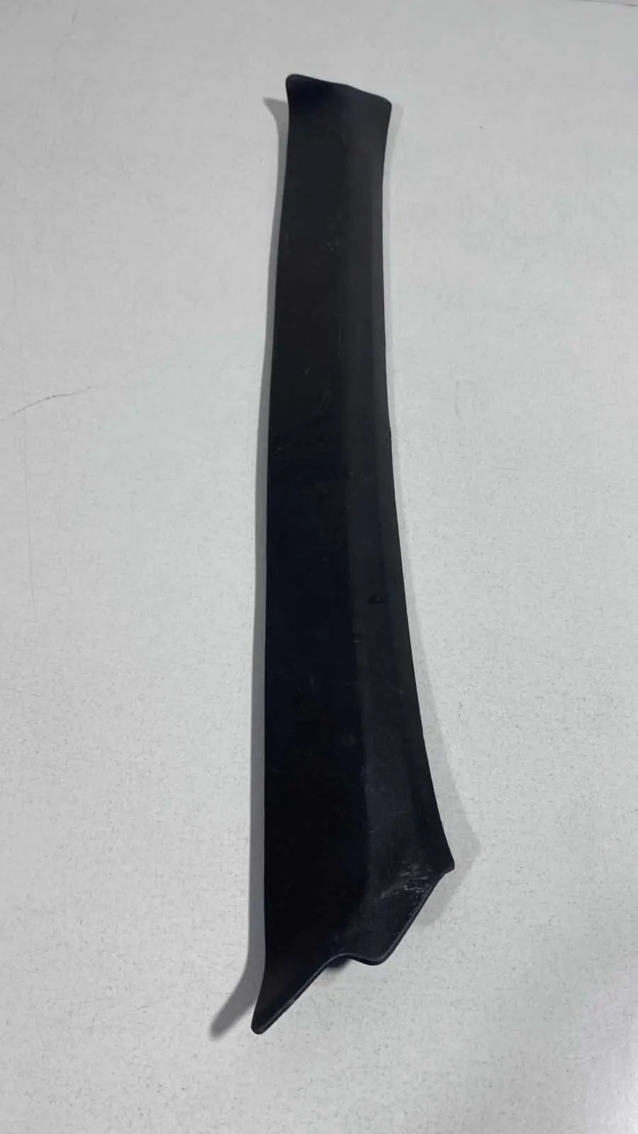 Moldura Coluna Dianteira Kadett Ld 1991 a 1995 90042100