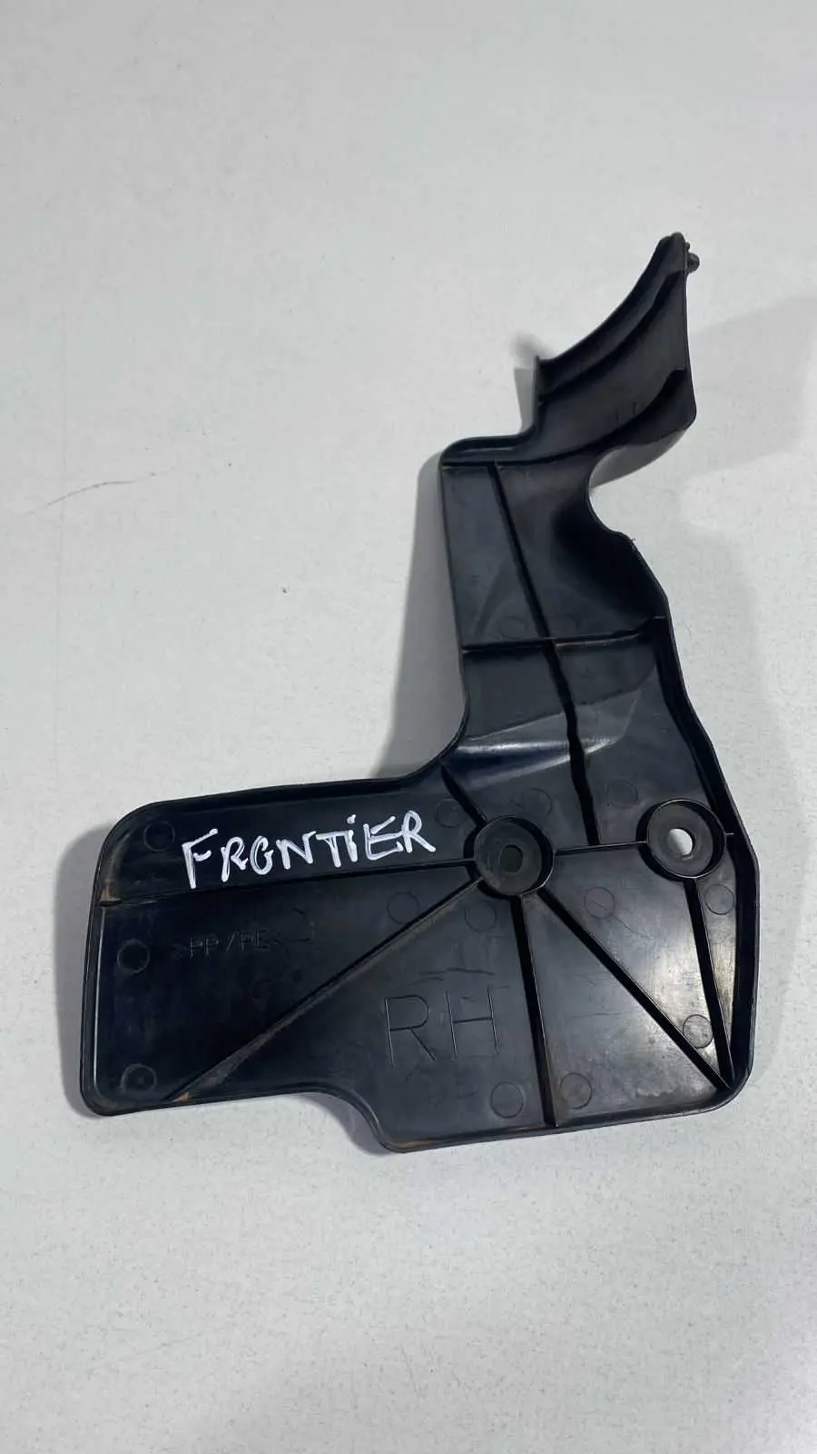 Defletor Radiador Lado Direito Hilux 2008 2012 original