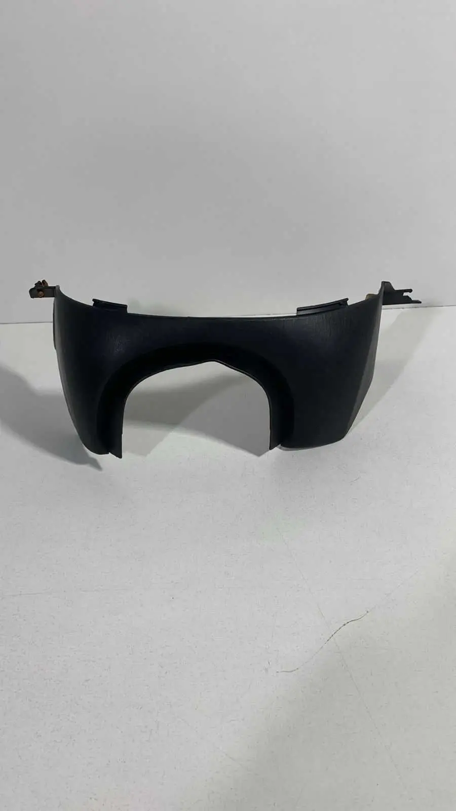 MOLDURA COLUNA DE DIREÇÃO VOLANTE FOCUS 2004 COM DETALHE