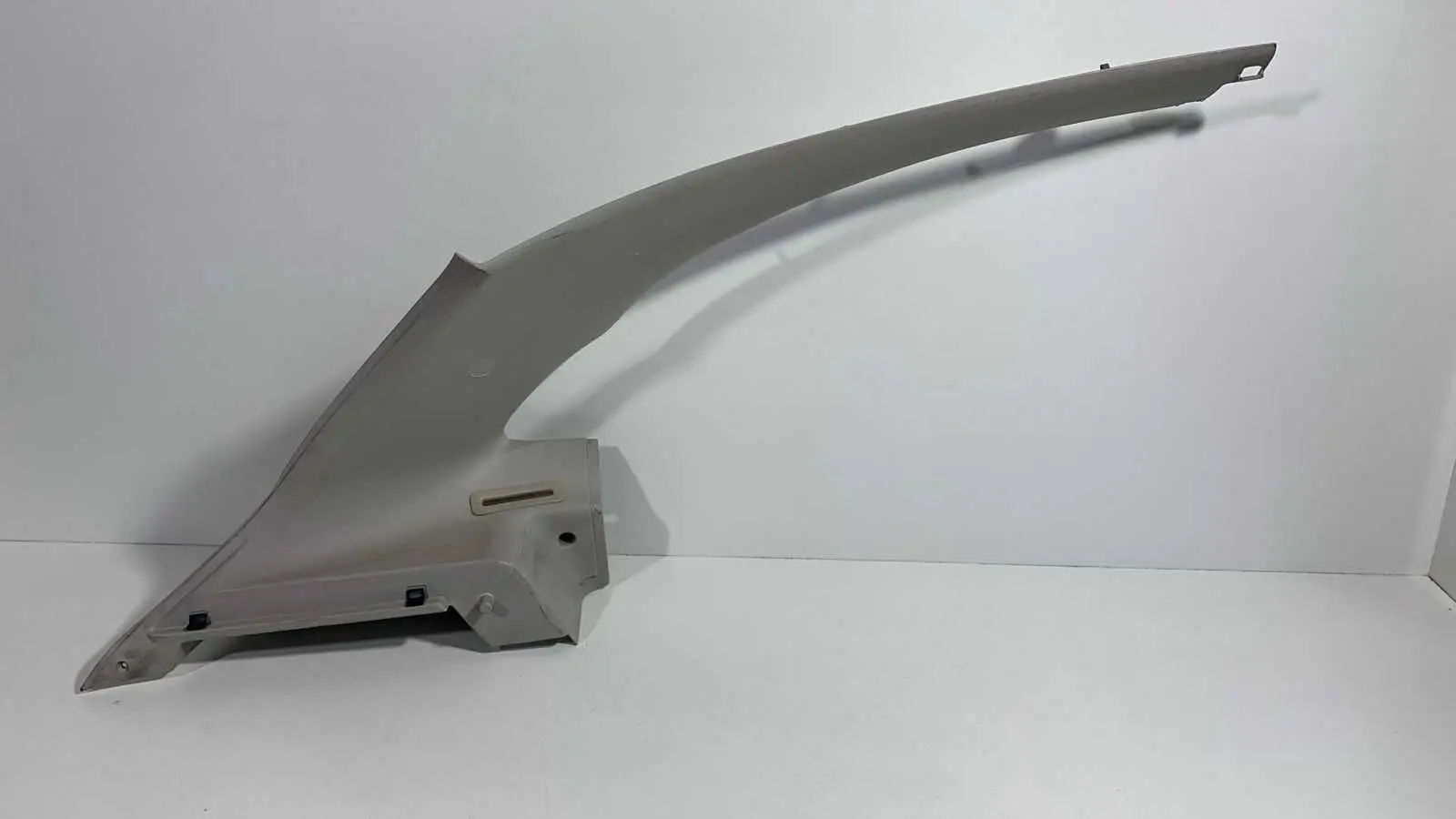 MOLDURA PORTA MALAS SUPORTE TAMPAO CELTA 2003 2008 ORIGINAL