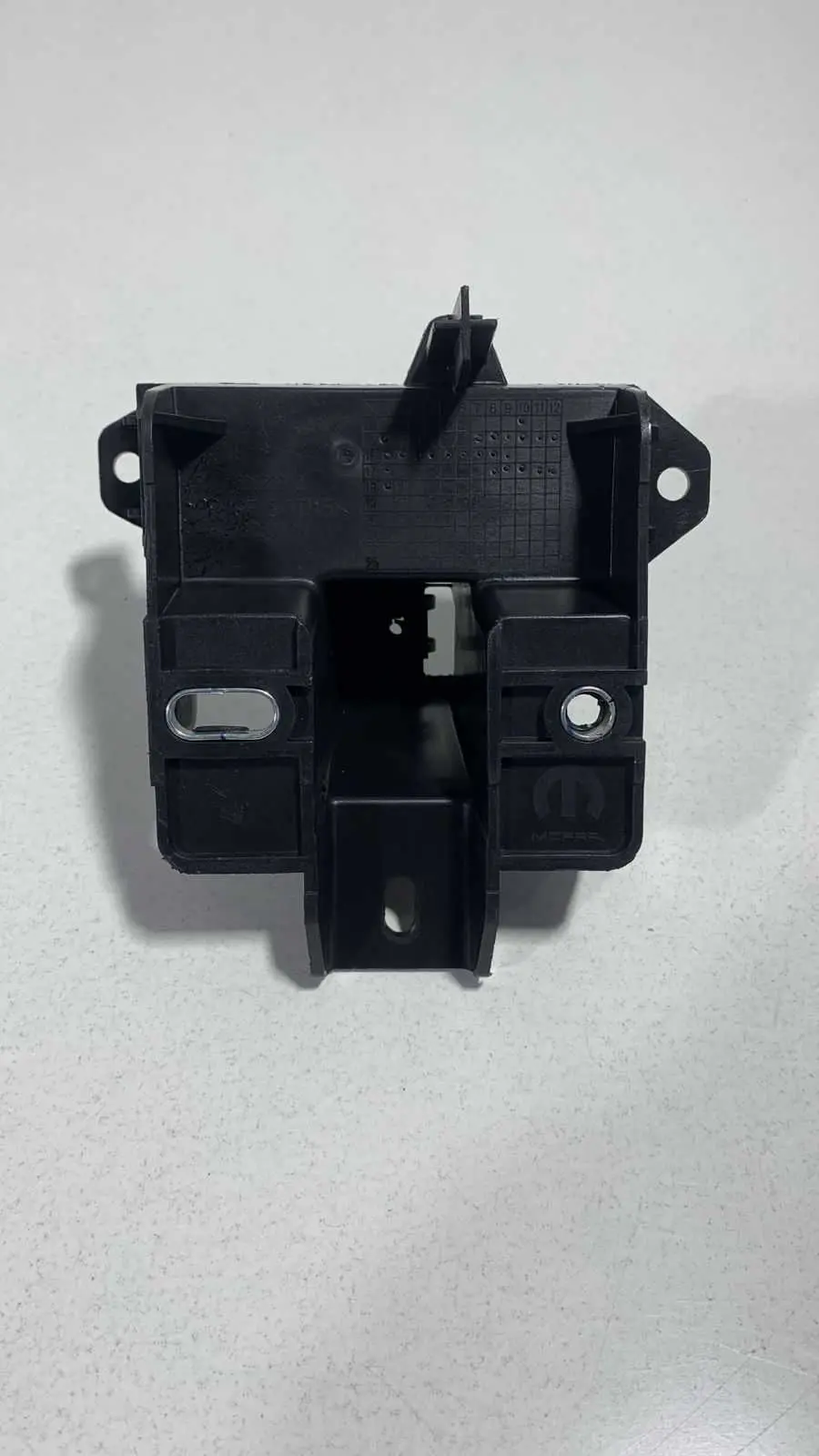 Suporte Guia Frontal Sensor Keylees Fiat Toro 2018