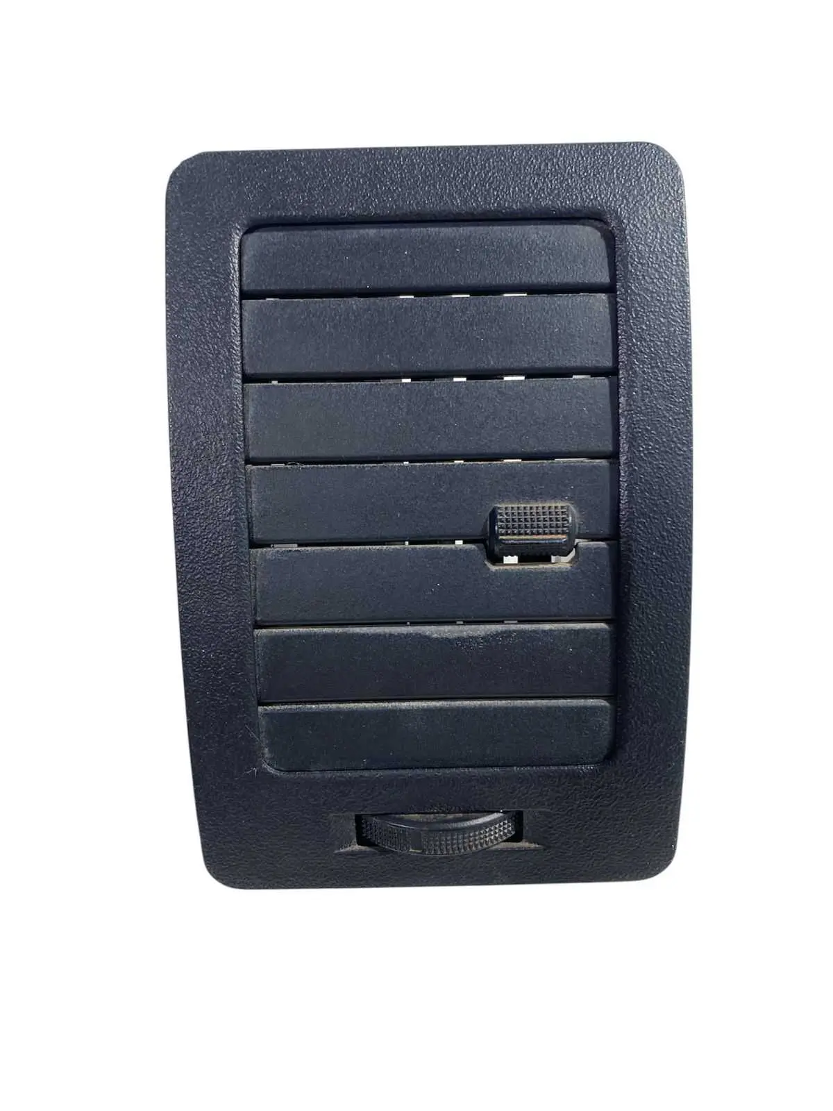 Difusor Ar lado esquerdo toyota Hilux 2005 2015 556500k012