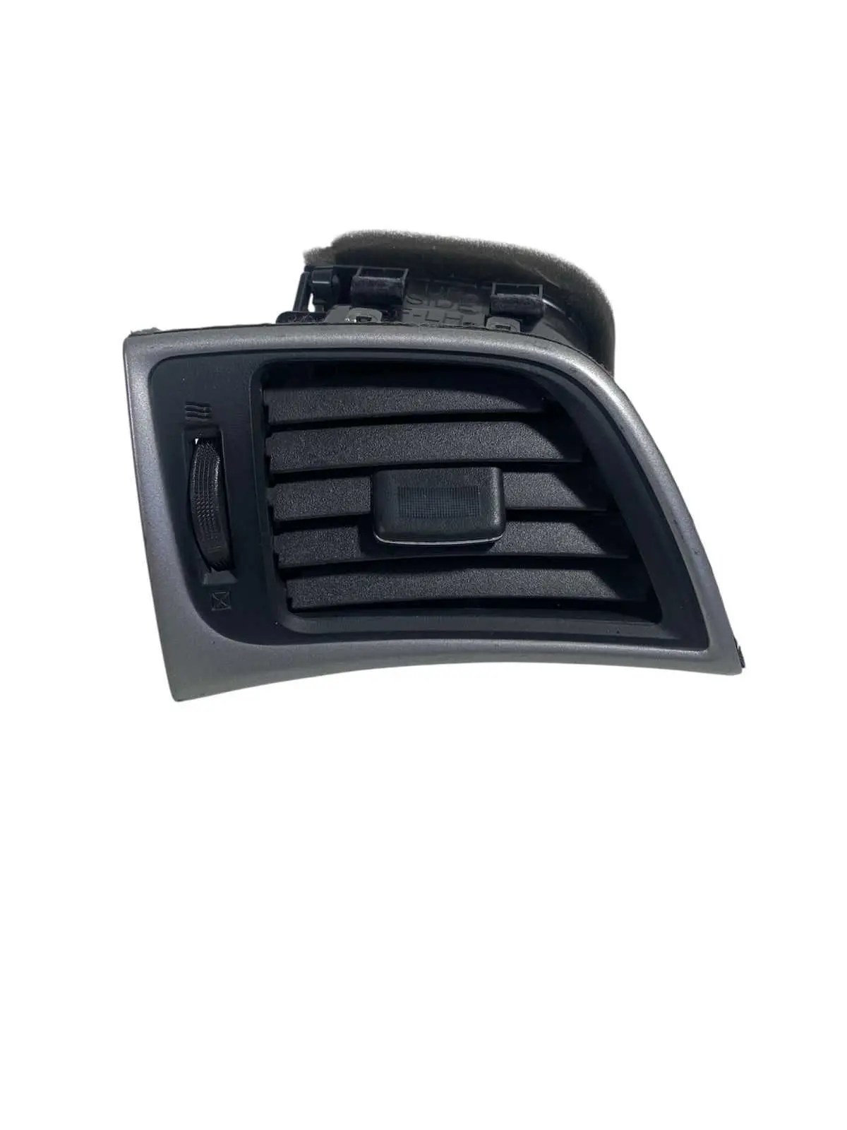 Difusor Ar Lateral Esquerdo Nissan Sentra 2014 687613sg0a