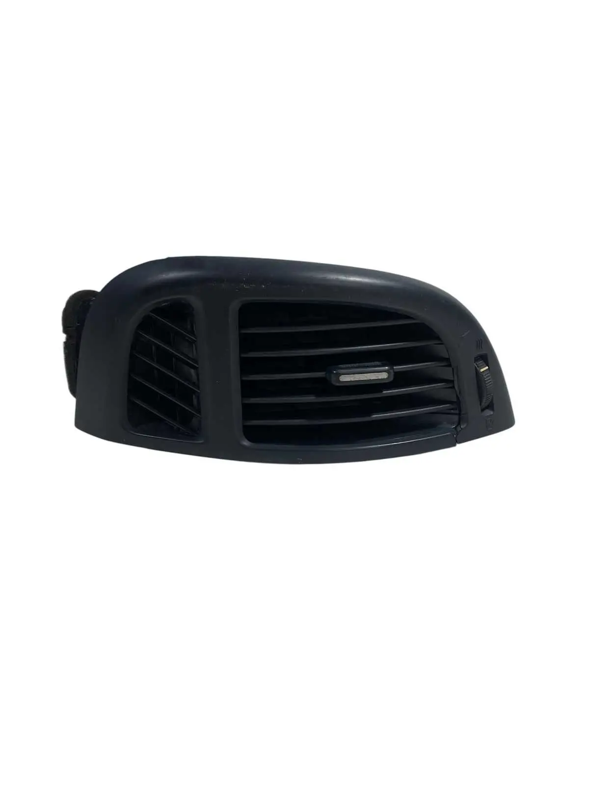 Difusor ar Kia Cerato 2009 a 2012 com detalhe