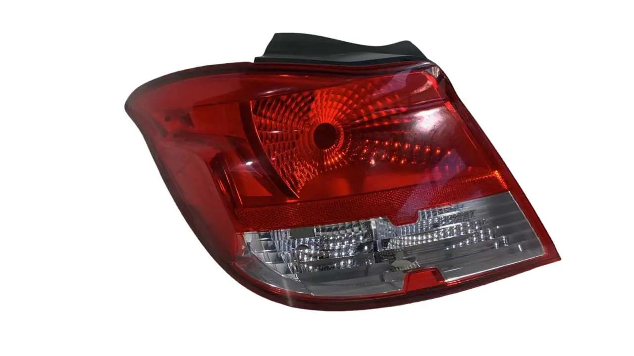 LANTERNA ESQUERDO CHEVROLET ONIX PRISMA 2013 2016 ORIGINAL