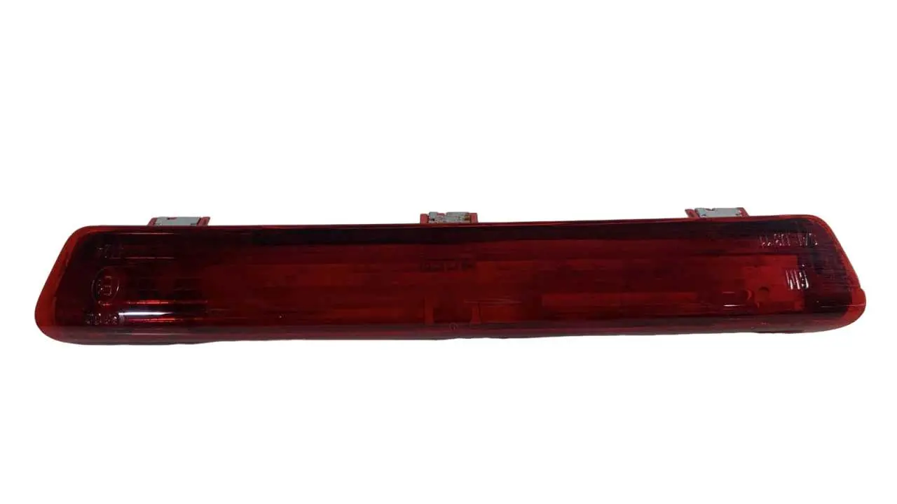 BREAK LIGHT LUZ DE FREIO CHEVROLET ONIX 2013 A 2019 ORIGINAL
