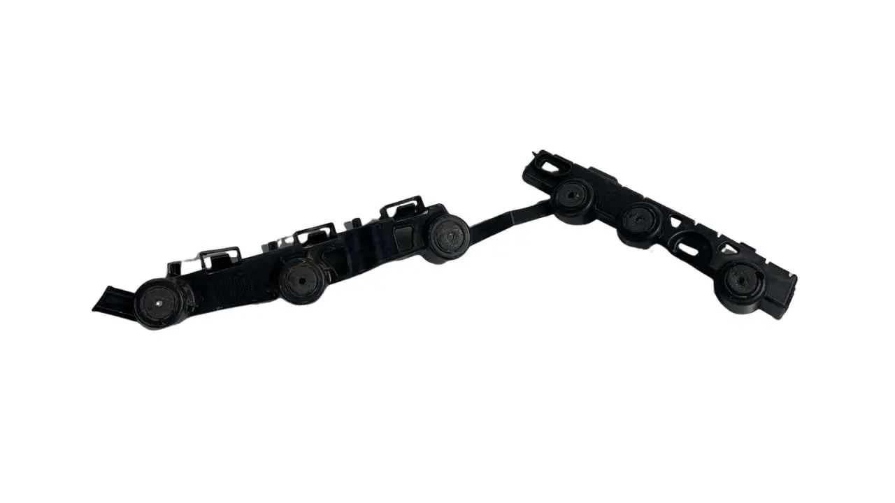 Guia Parachoque Traseiro Esquerdo CHEVROLET Onix 2013 2019