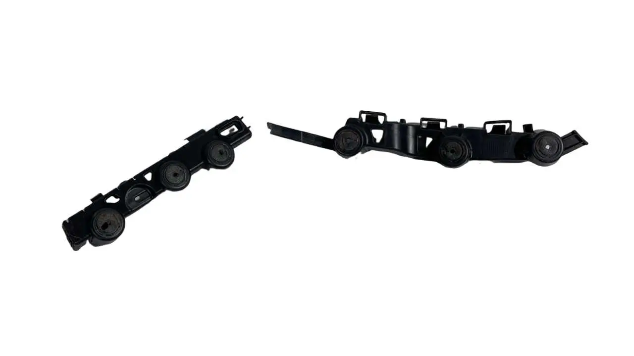 Guia Parachoque Traseiro Direito CHEVROLET Onix LT 2013 2019