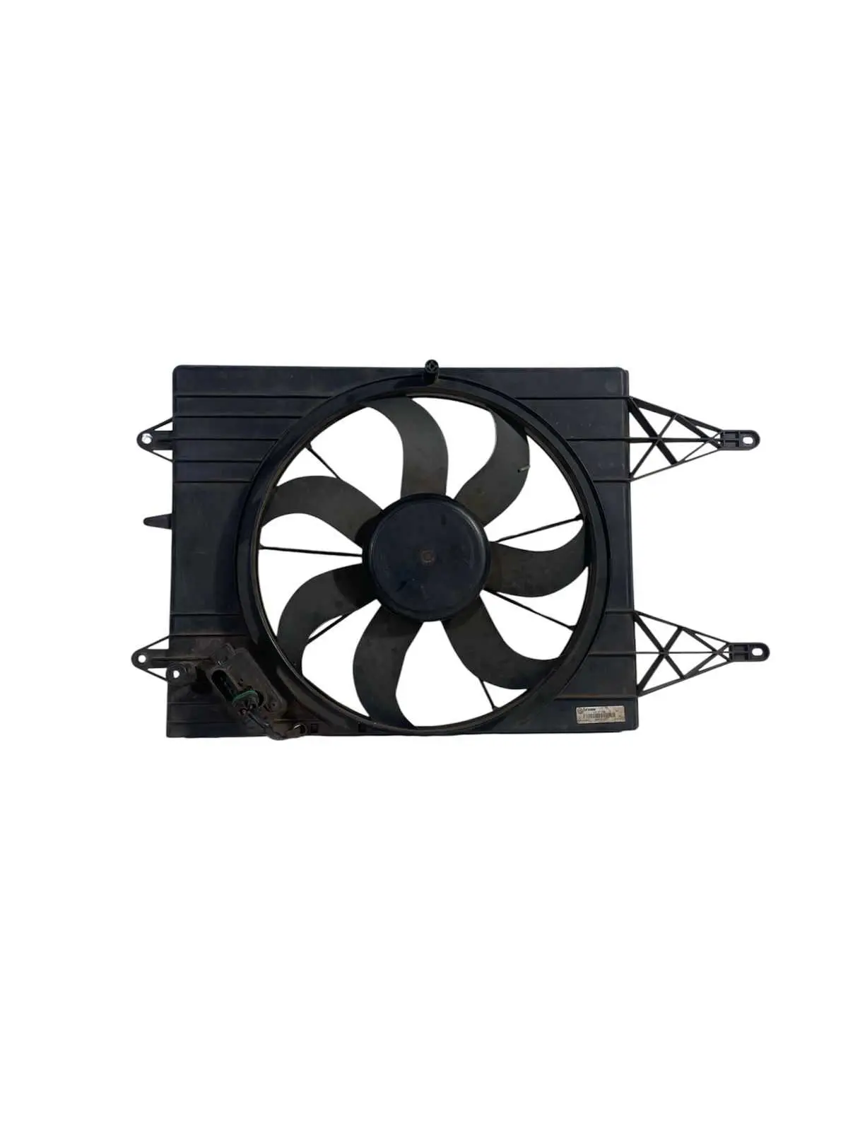 Defletor Radiador 1je121205 2327300000 Volkswagen Golf 2010