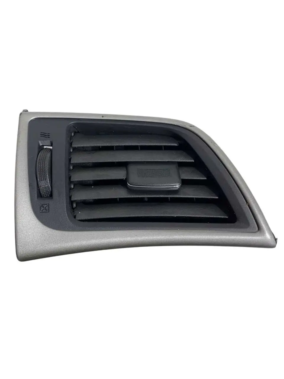 Difusor Ar Lateral Lado Esquerdo Sentra 2014 A 2020