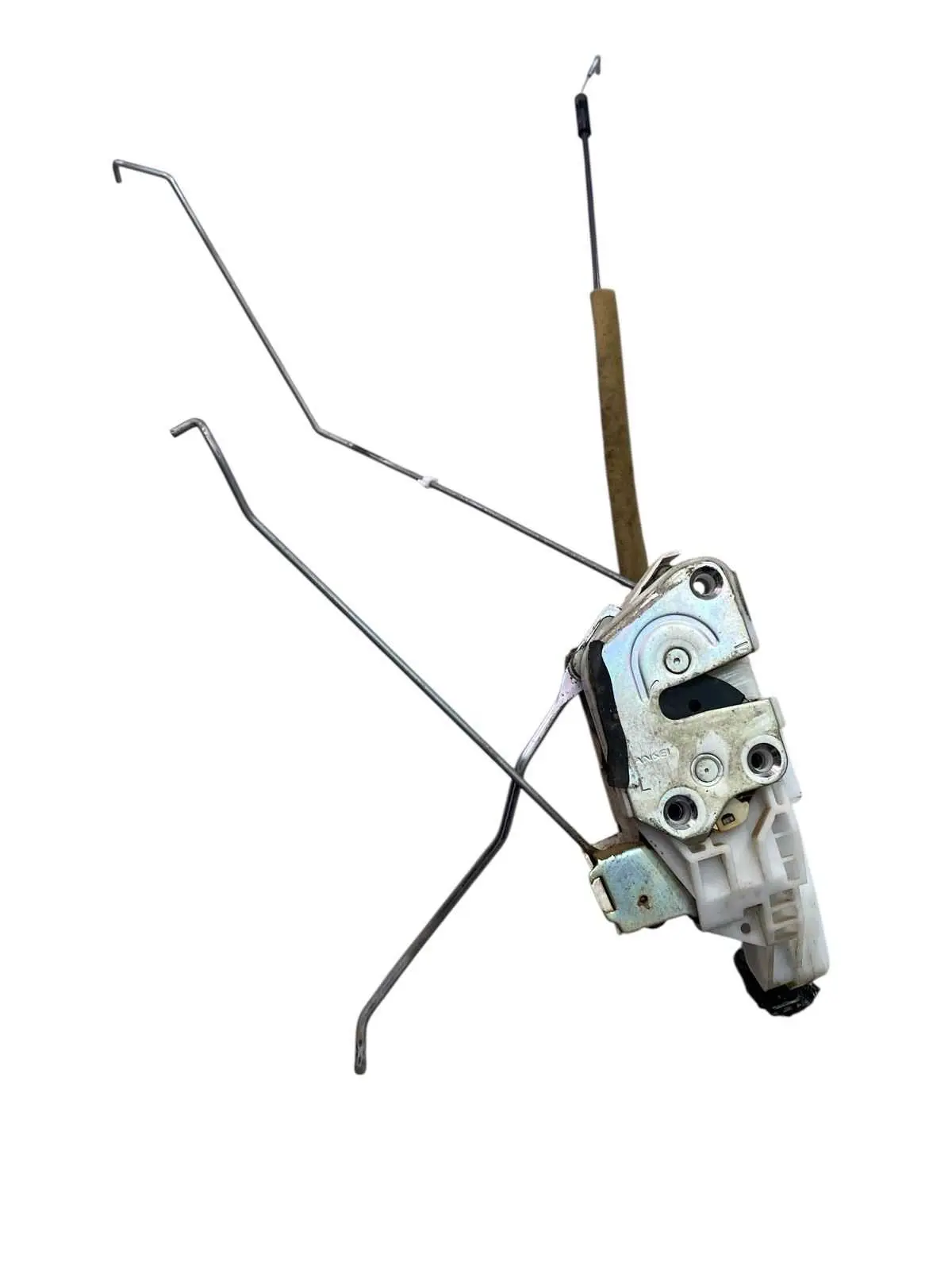 Fechadura dianteira esquerda Mitsubishi Pajero TR4 2011