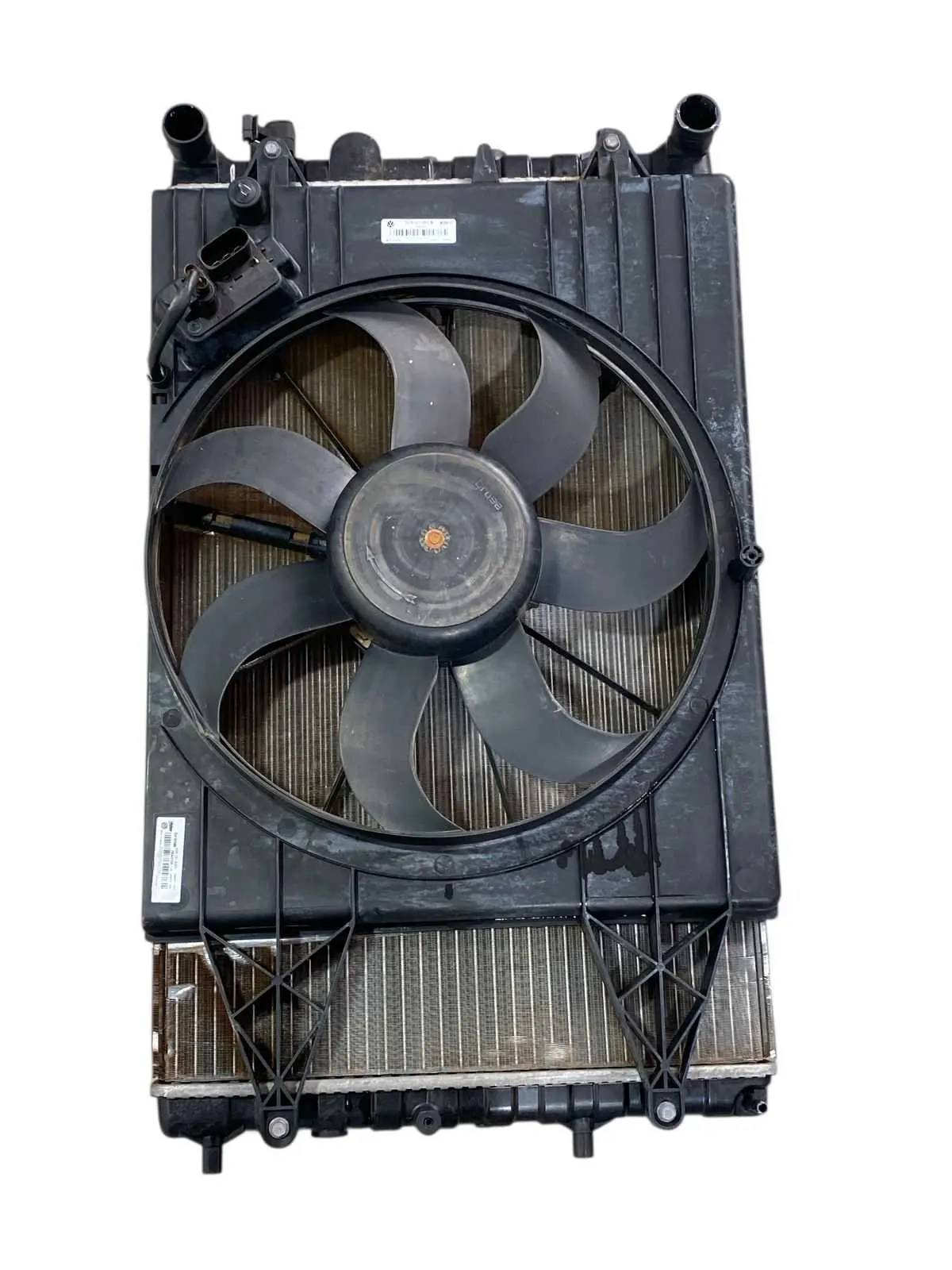 Radiador condensador eletroventilador 1.6 16V Saveiro 2023