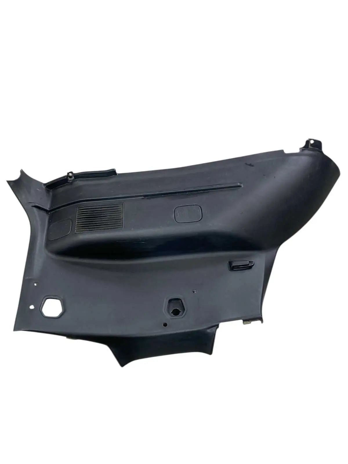 Acabamento Porta Malas Tras. Dir. Mitsubishi Pajero Tr4 2008