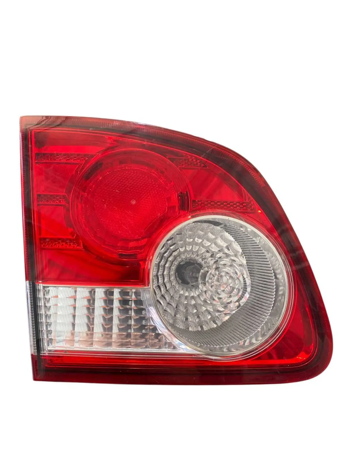 Lanterna Tampa traseira Esquerda Corsa Classic 2011 a 2016