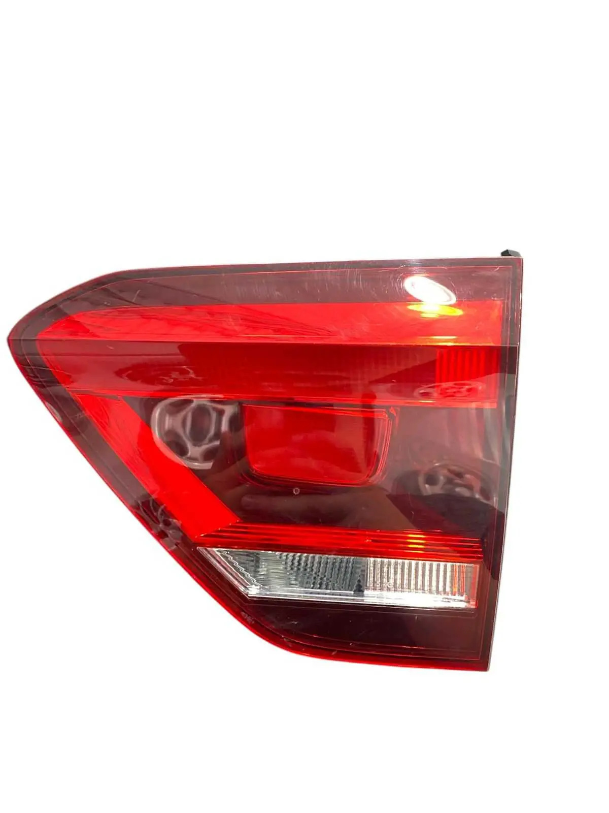 Lanterna Tampa Traseira Direita Vw Fox 2017 A 2019