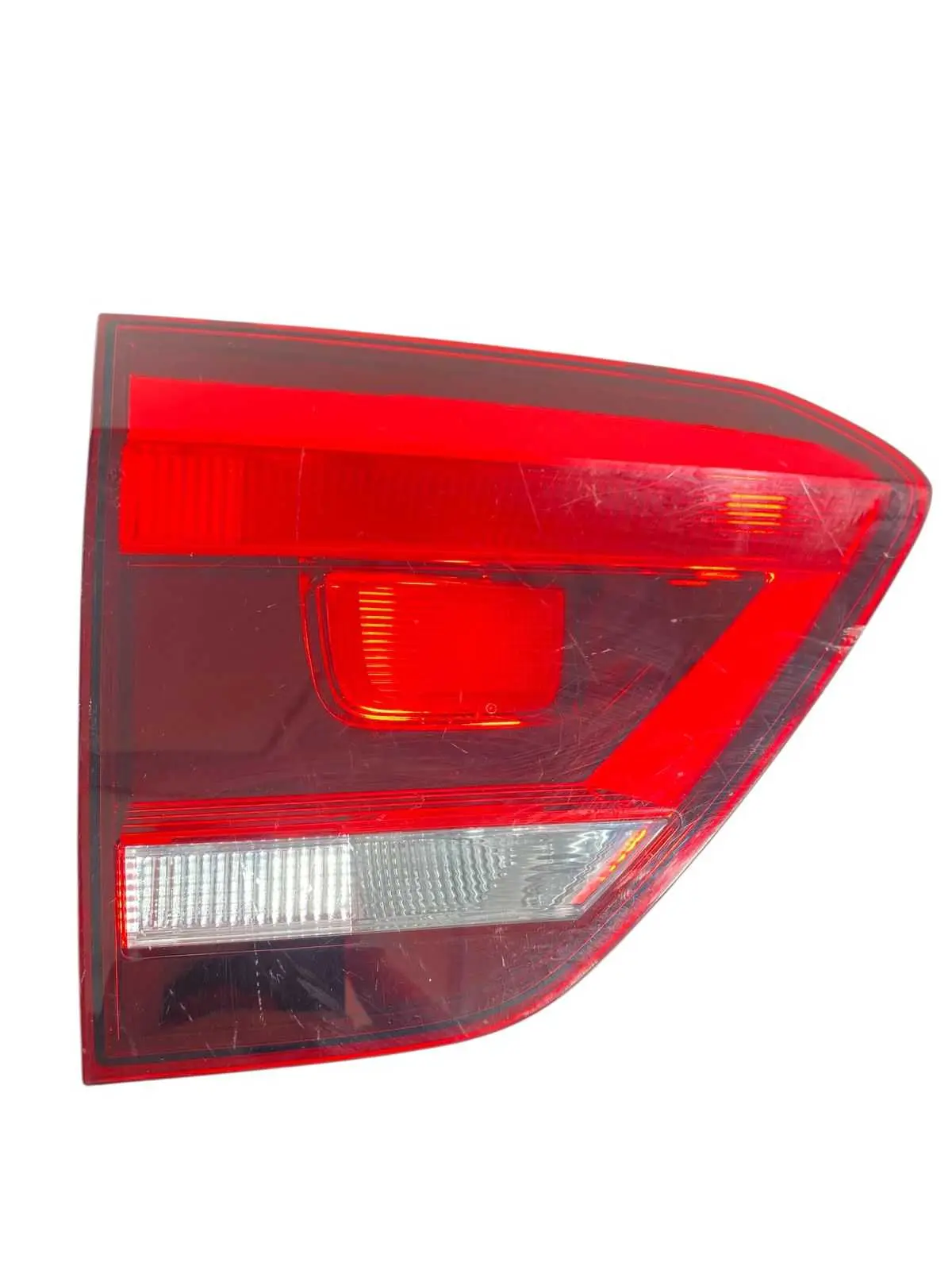 Lanterna Esq Tampa Traseira Volkswagen Fox 2015 À 2019